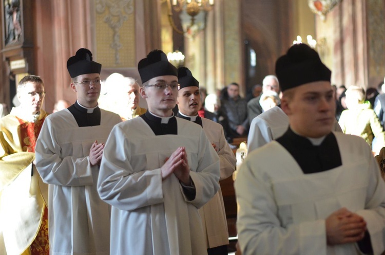 Obłóczyny siedmiu alumnów