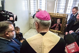 ▲	W więzieniu na Rakowieckiej biskup Baraniak został tak zmaltretowany, że władze obawiały się jego śmierci w celi.  W chwili zwolnienia duchowny ważył 40 kg. 