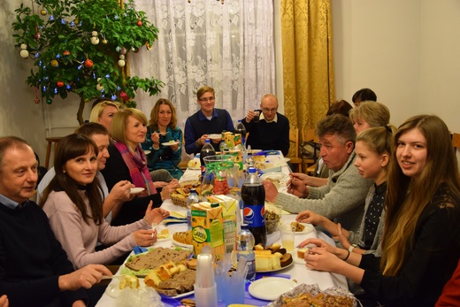W Międzyborowie przy stole wigilijnym spotały się rodziny goszczące Włochów podczas ŚDM