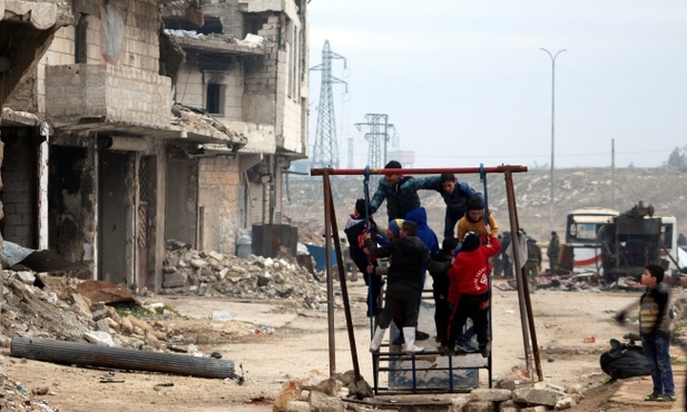 Aleppo: wyjechało 5 autokarów