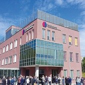 Uniwersytecki Szpital Kliniczny wprowadza nowatorskie metody leczenia. 