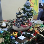 Jasełka i świąteczny kiermasz w bielskiej SP 1