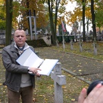 (Październik) Odnalezione zostały dokumenty, które pozwolą zidentyfikować groby żołnierzy z września 1939 r. na cmentarzu w Radomiu przy ul. Limanowskiego