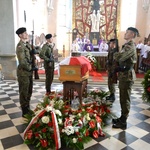 (Wrzesień) W Wąchocku i Bliżynie odbyły się pogrzeby żołnierzy wyklętych