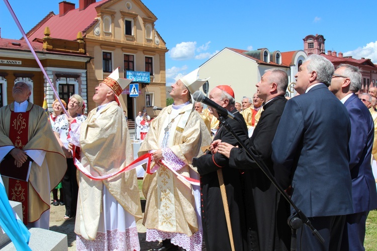 Trzeci rok biskupiej posługi bp. Romana Pindla