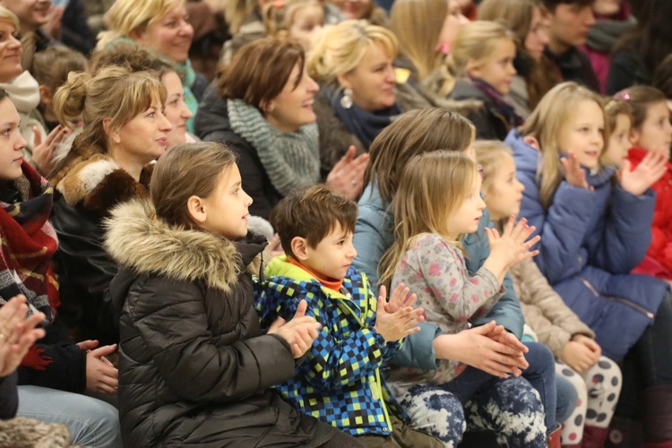 Teatralna "Opowieść wigilijna" w Andrychowie