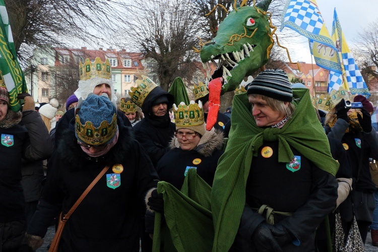 Orszak Trzech Króli w Brzegu Dolnym