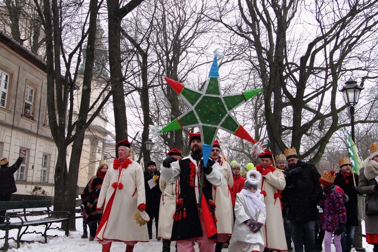 Orszak Trzech Króli - Kraków 2017, człony niebieski i zielony