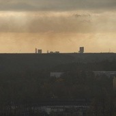 Smog: zamknięte szkoły w Rybniku