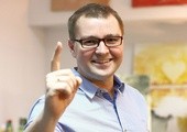 – Jedna z osób z naszej wspólnoty przez kilka miesięcy modliła się o pracę. Dostała ją. Byłem poruszony tym, że całą pierwszą pensję ofiarowała na Boże królestwo – opowiada Karol Sobczyk.