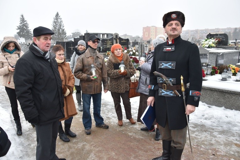 Członkowie grup rekonstrukcyjnych i mieszkańcy Przasnysza pamiętają o rocznicy wybuchu powstania z 1863 roku