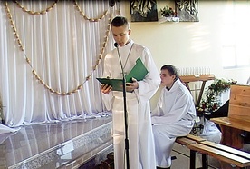 ►	Patryk podczas konsekracji kościoła św. Wojciecha  (21 października 2007 r.).