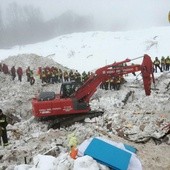 Uratowani z hotelu opowiedzieli o 50 godzinach pod lawiną