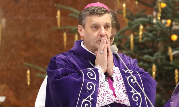 Eucharystii przewodniczył bp Roman Pindel