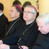 Głównym gościem był bp Andrzej Siemieniewski, który w wykładzie poruszył tematykę relacji kreacjonizmu i ewolucjonizmu.