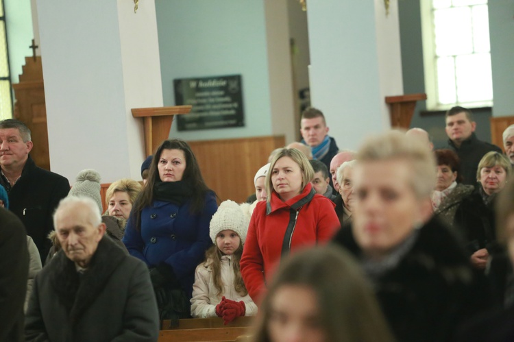 Bierzmowanie w Biskupicach Radłowskich