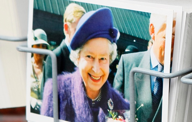 Królowa Elżbieta II obchodzi 65 lat na tronie