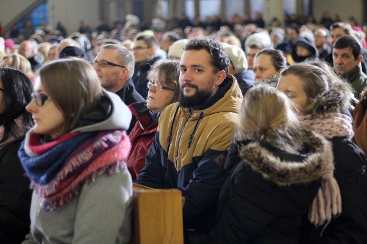 Ogień dla nas i całego świata z kard. Tagle z Filipin