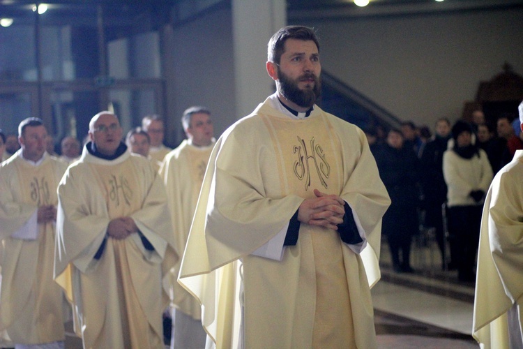 Ogień dla nas i całego świata z kard. Tagle z Filipin