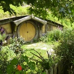 Hobbiton Movie Set - wioska hobbitów w Nowej Zelandii