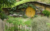 Hobbiton Movie Set - wioska hobbitów w Nowej Zelandii