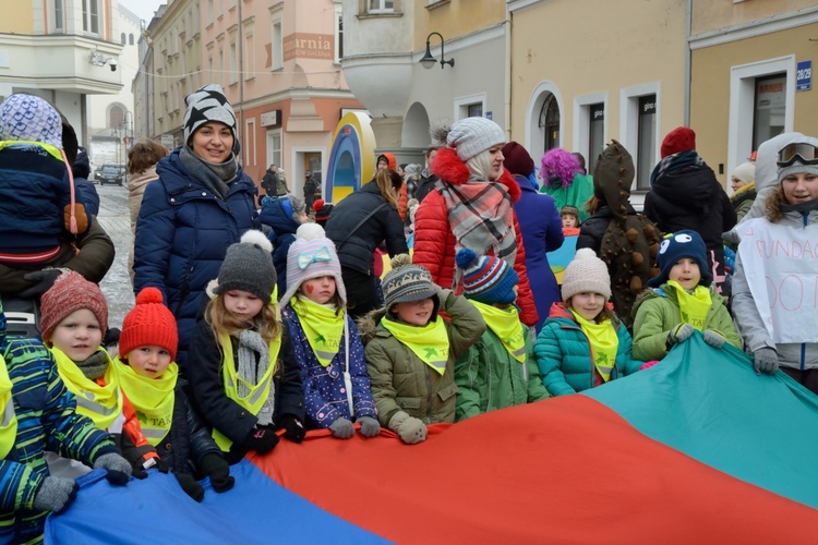 Walentynkowy korowód Fundacji "Dom"