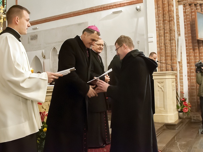 Inauguracja synodu cz.1