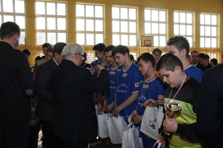 Piłkarski turniej Liturgicznej Służby Ołtarza w Łowiczu