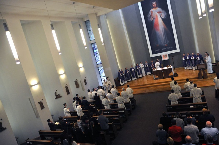 Posługi lektoratu i akolitatu w koszalińskim seminarium