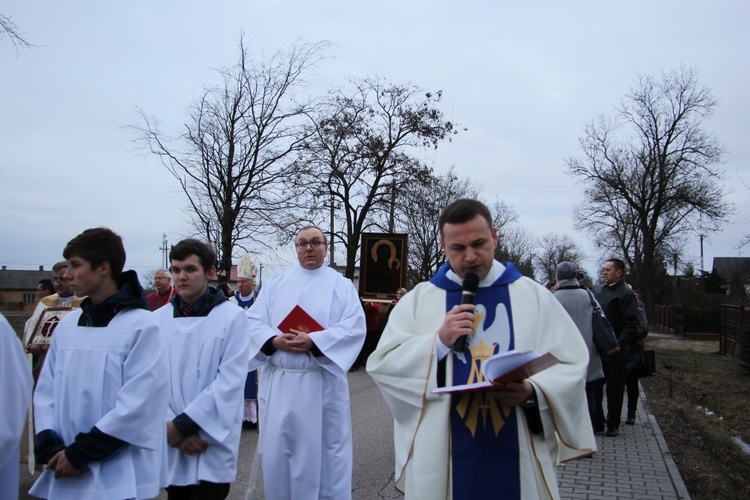 Powitanie ikony MB Częstochowskiej w Kozłowie Biskupim