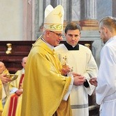 Uroczystość przebiegała w radosnej, podniosłej  i rodzinnej atmosferze.