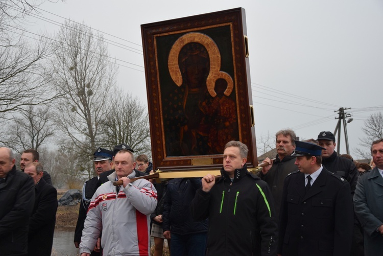 Powitanie ikony MB Częstochowskiej w Kurdwanowie