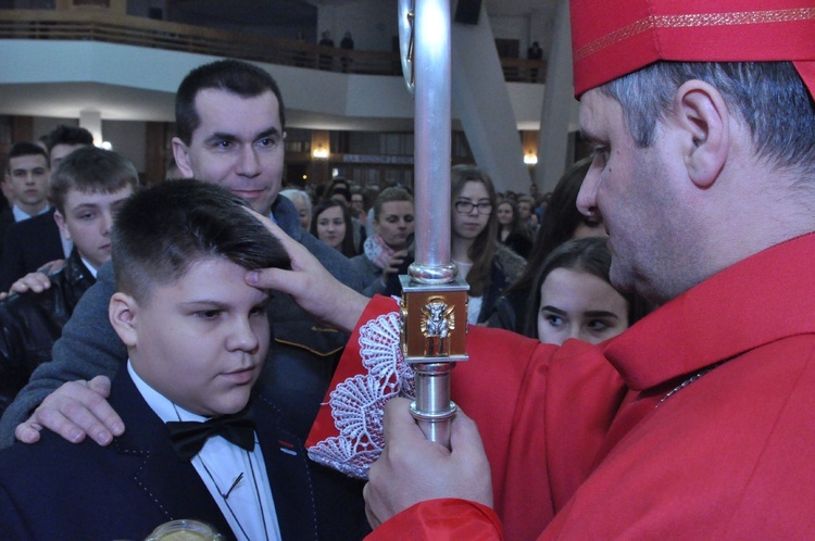 Bierzmowanie w par. Miłosierdzia Bożego w Dębicy