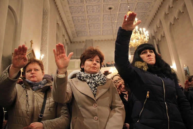 Powitanie ikony MB Częstochowskiej w Kozłowie Szlacheckim