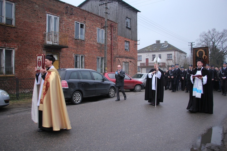 Powitanie ikony MB Częstochowskiej w Kozłowie Szlacheckim