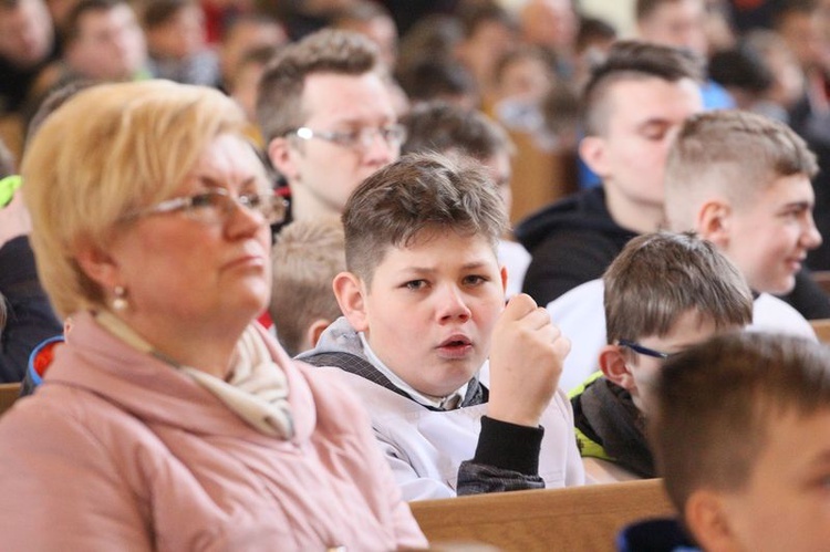 Msza św. rozpoczynająca VIII Mistrzostwa LSO w piłkę nożną 