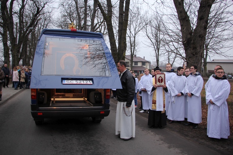 Powitanie ikony MB Częstochowskiej w Rybnie