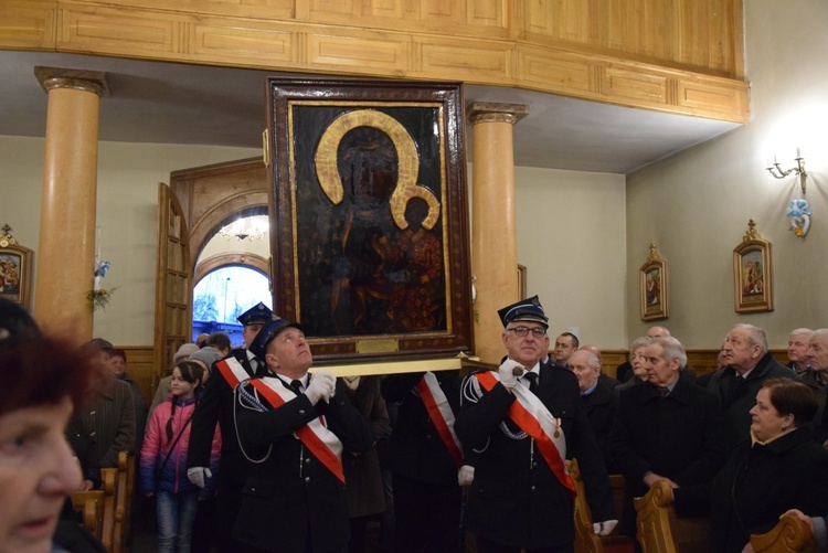 Powitanie ikony MB Częstochowskiej w Giżycach