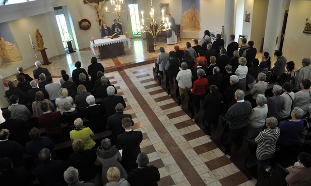 Wyjść z poukładanego świata przyzwyczajeń