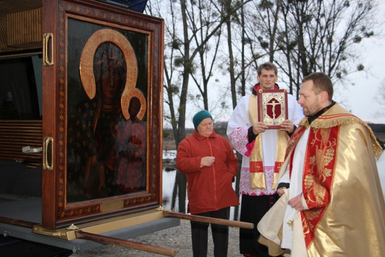 Powitanie ikony MB Częstochowskiej w Mikołajewie