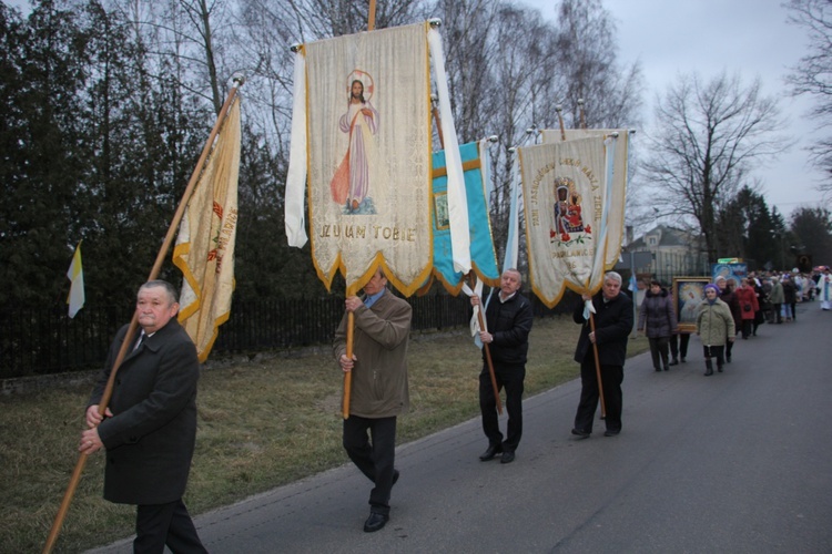 Powitanie ikony MB Częstochowskiej w Pilawicach