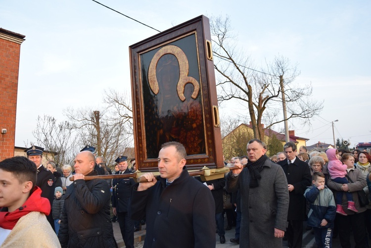 Powitanie ikony MB Częstochowskiej w Brochowie