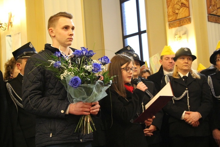 Powitanie ikony MB Częstochowskiej w Młodzieszynie