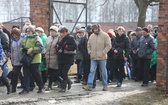 Droga Krzyżowa w intencji trzeźwości w byłym KL Birkenau 2017