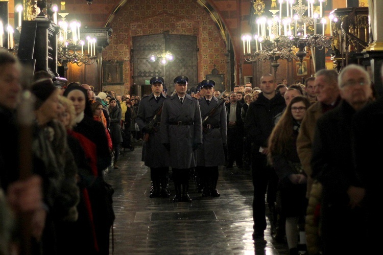 Abp Marek Jędraszewski w bazylice Mariackiej w dniu św. Józefa, patrona Krakowa