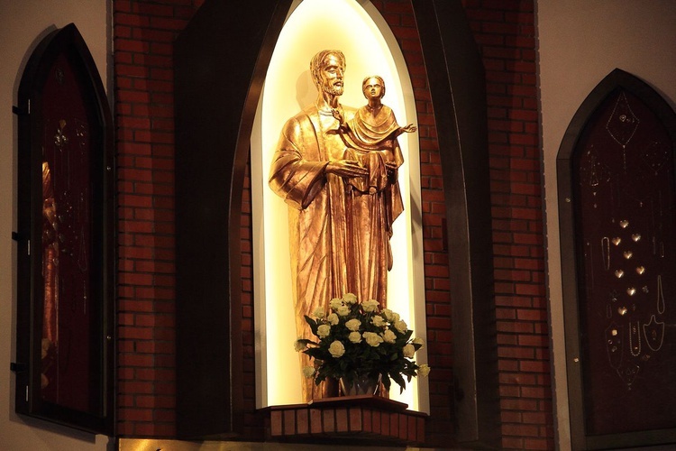 Przyjęcie szkaplerzy św. Józefa w Słupsku
