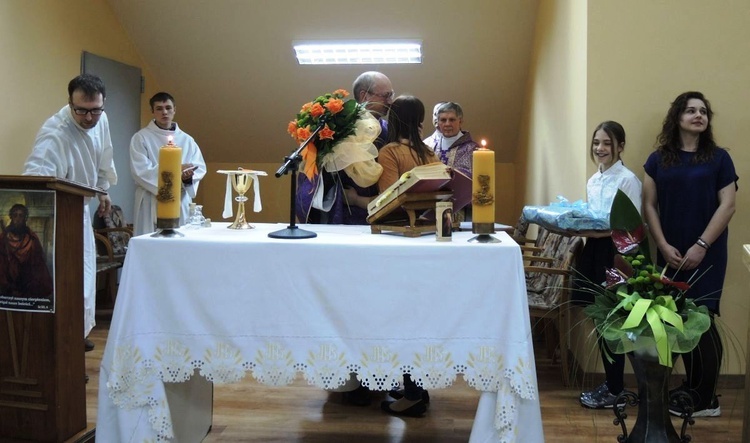 Ze św. Józefem w ośrodku "Nadzieja"