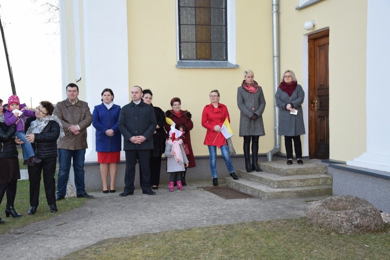 Powitanie ikony MB Częstochowskiej w Zycku