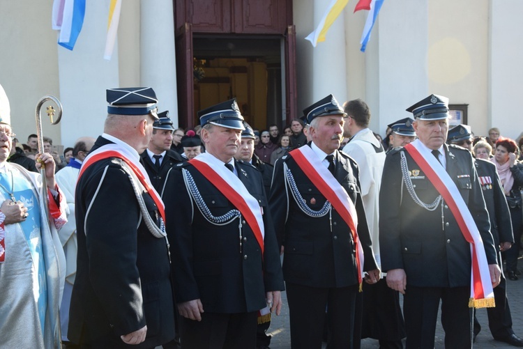 Powitanie ikony MB Częstochowskiej w Sannikach