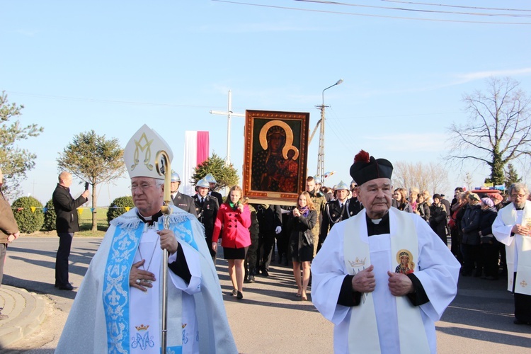 Powitanie ikony MB Częstochowskiej w Pacynie